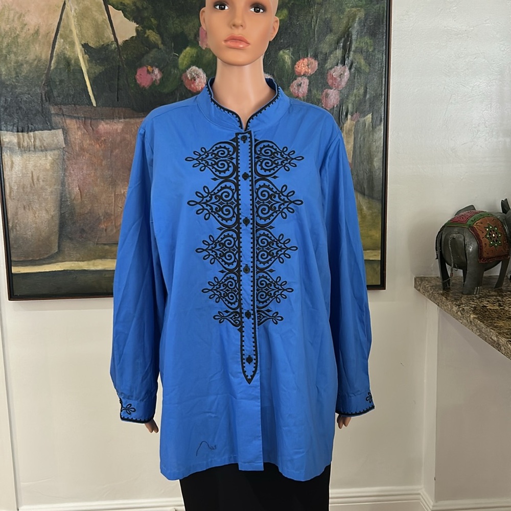 Bob Mackie blue blouse with black embroidery